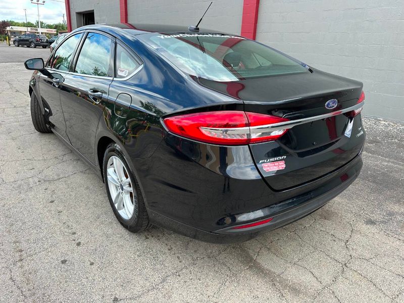 2018 Ford Fusion Hybrid SE FWD - 22880876 - 2