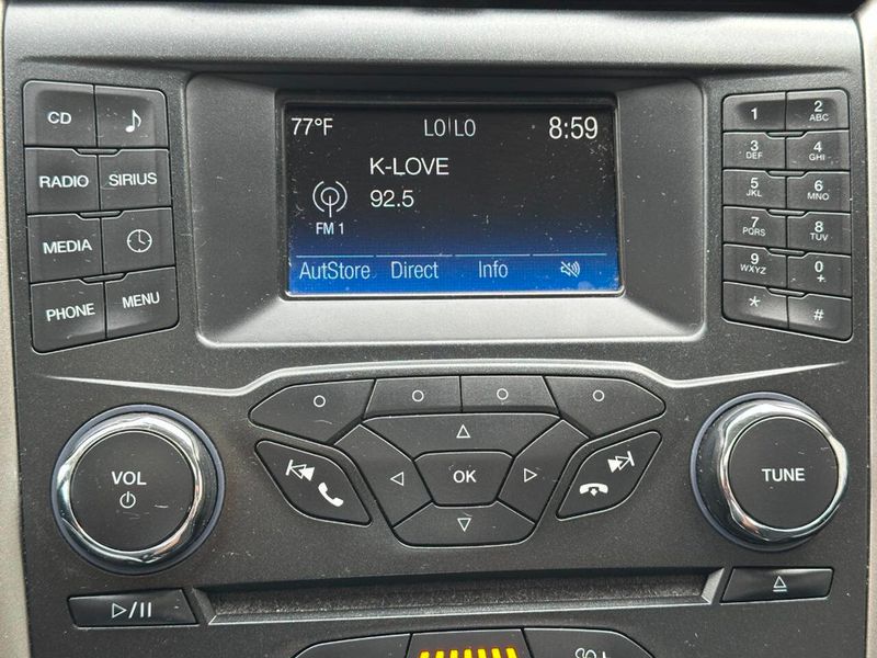 2018 Ford Fusion Hybrid SE FWD - 22880876 - 36