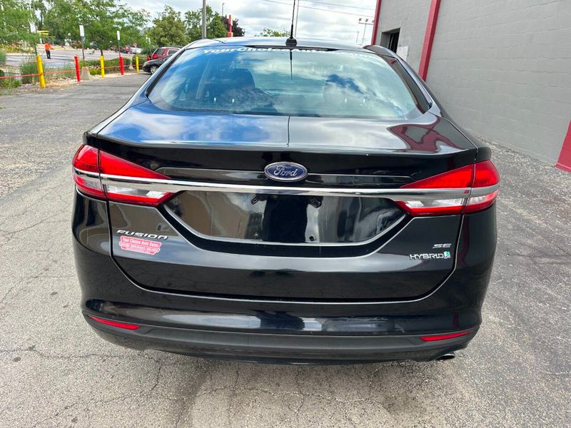 2018 Ford Fusion Hybrid SE FWD - 22880876 - 3