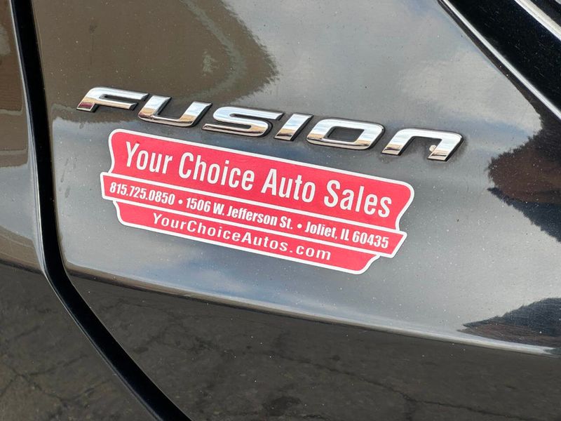 2018 Ford Fusion Hybrid SE FWD - 22880876 - 4