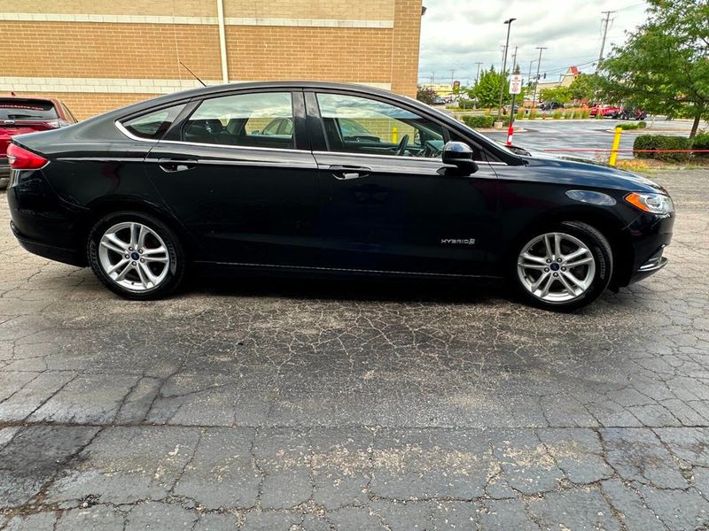 2018 Ford Fusion Hybrid SE FWD - 22880876 - 8