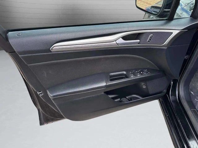 2018 Ford Fusion Hybrid SE FWD - 22994611 - 22