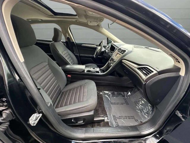 2018 Ford Fusion Hybrid SE FWD - 22994611 - 35