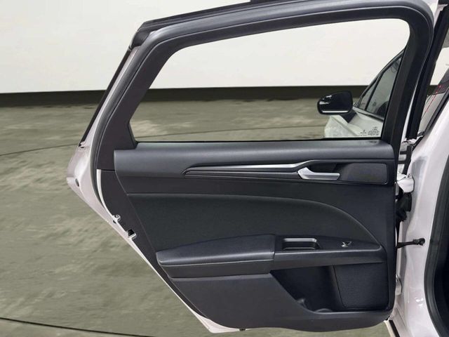 2018 Ford Fusion Hybrid SE FWD - 23008671 - 12