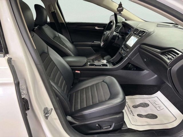 2018 Ford Fusion Hybrid SE FWD - 23008671 - 20