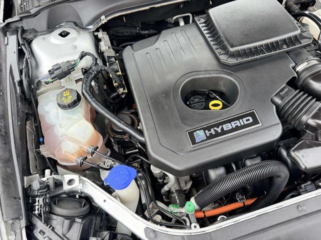 2018 Ford Fusion Hybrid SE FWD - 23043953 - 10