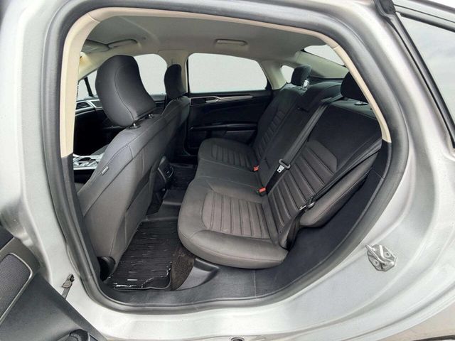 2018 Ford Fusion Hybrid SE FWD - 23043953 - 19