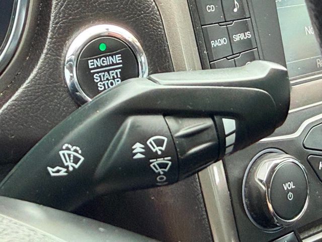 2018 Ford Fusion Hybrid SE FWD - 23043953 - 30