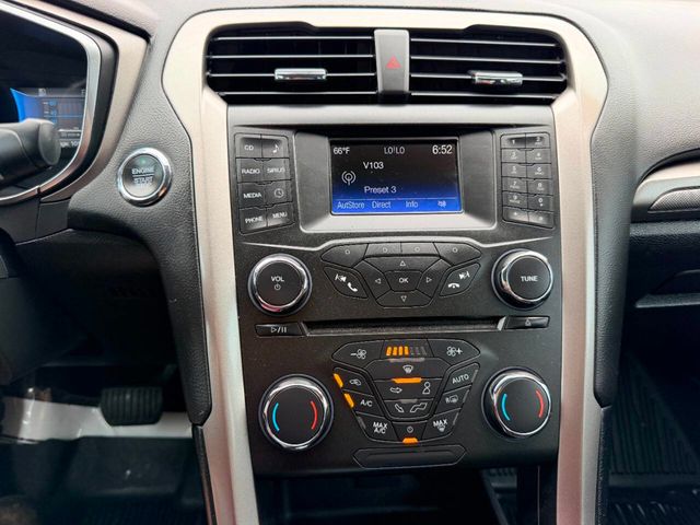 2018 Ford Fusion Hybrid SE FWD - 23043953 - 32