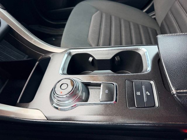 2018 Ford Fusion Hybrid SE FWD - 23043953 - 36