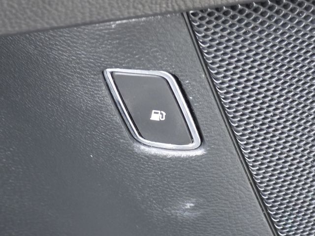 2018 Ford Fusion Hybrid S FWD - 22961825 - 28