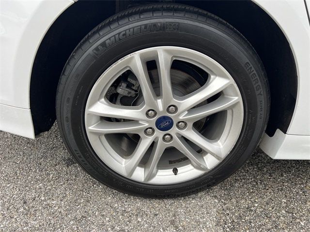 2018 Ford Fusion Hybrid S FWD - 22855256 - 13