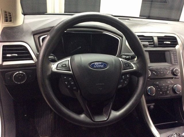 2018 Ford Fusion Hybrid S FWD - 22663884 - 11