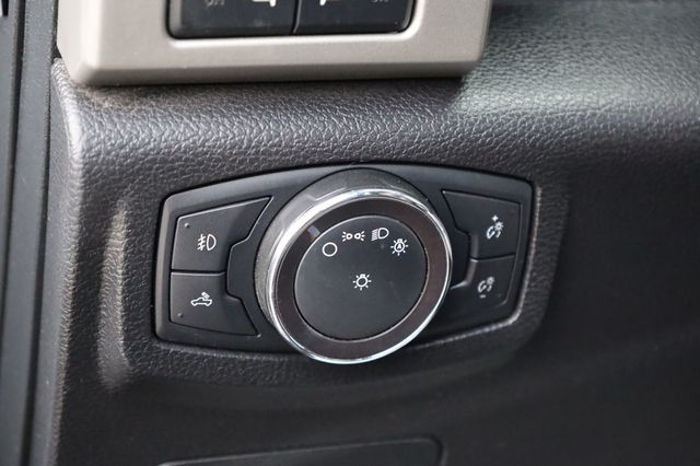 2018 Ford F-150  - 22908429 - 30