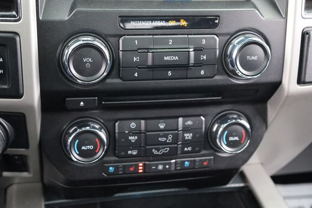 2018 Ford F-150  - 22908429 - 39