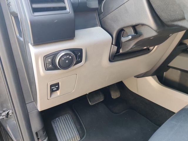 2018 Ford F-150 2018 Ford F-150 STX  XL  Leather SuperCrew 5.0L V8  - 22891848 - 30