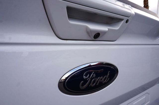 2018 Ford F-150 5.0 8 CYLINDER, LARIAT, BACKUP CAMERA, LEATHER INTERIOR - 23072735 - 10