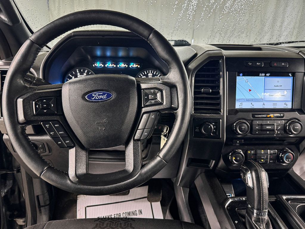 2018 Ford F-150 CREW CAB XLT 4X4 - 22985636 - 10