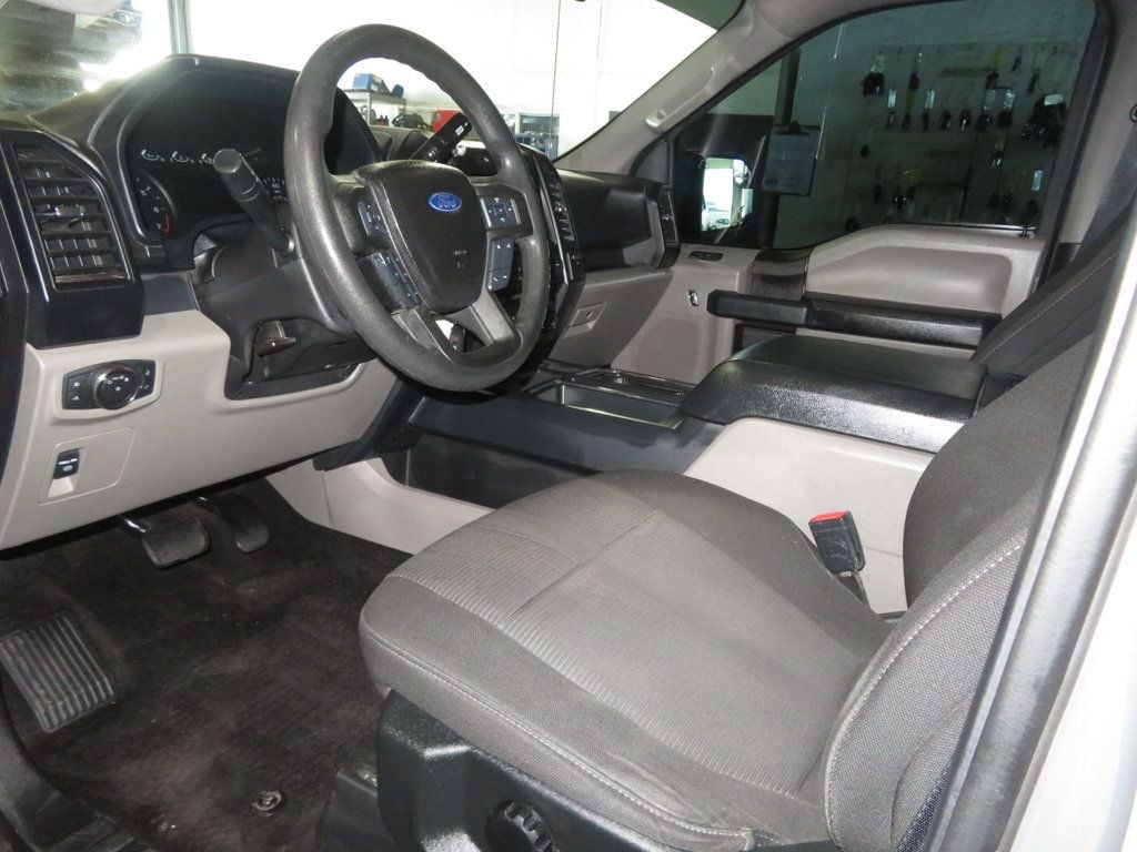 2018 Ford F-150 EXTRA CLEAN 1OWNER SUPERCREW F150 GREAT COLOR 4X4 - 22927700 - 17
