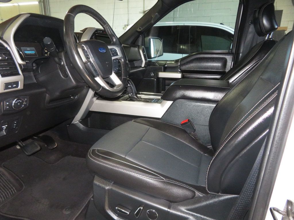 2018 Ford F-150 Lariat photo 17
