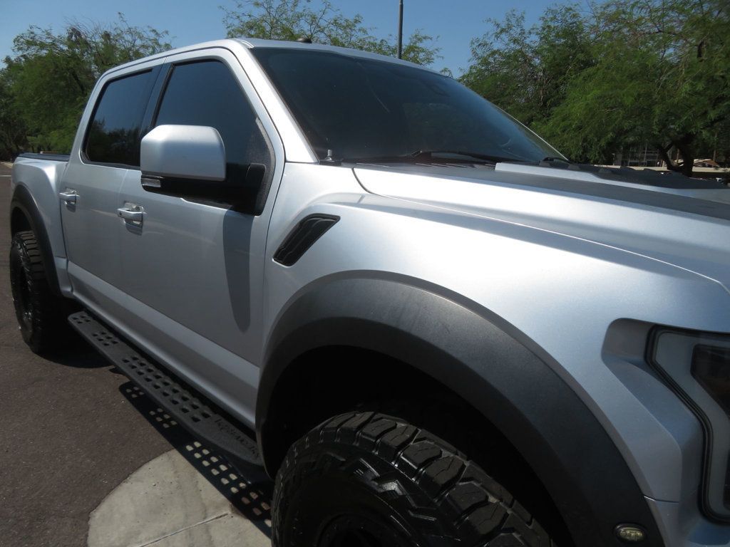 2018 Ford F-150 Raptor photo 5