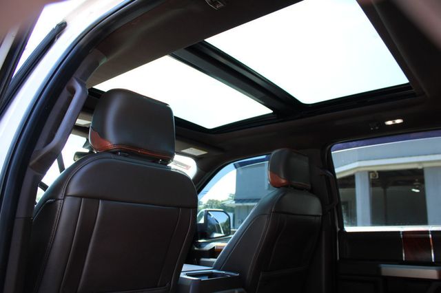 2018 Ford F-150 King Ranch 4WD SuperCrew 5.5' Box - 23069942 - 24