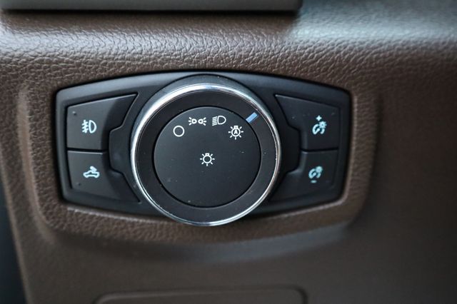 2018 Ford F-150 King Ranch 4WD SuperCrew 5.5' Box - 22969333 - 33