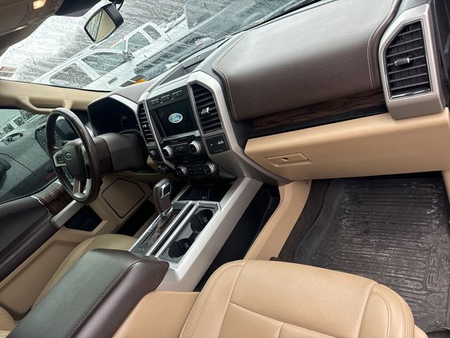 2018 Ford F-150 Lariat - 22985698 - 9