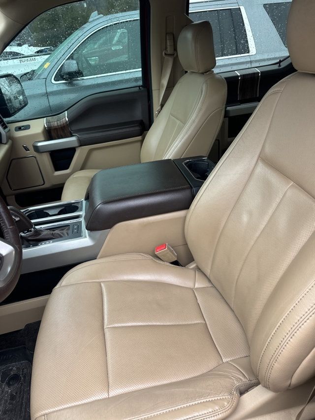 2018 Ford F-150 Lariat - 22985698 - 15