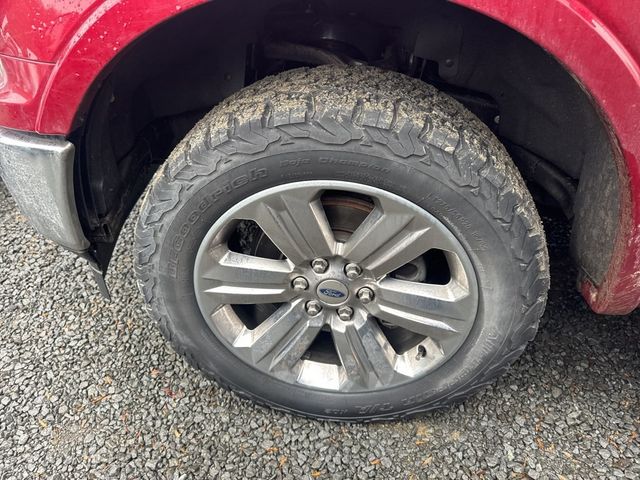 2018 Ford F-150 Lariat - 22985698 - 24