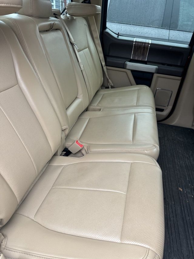 2018 Ford F-150 Lariat - 22985698 - 6