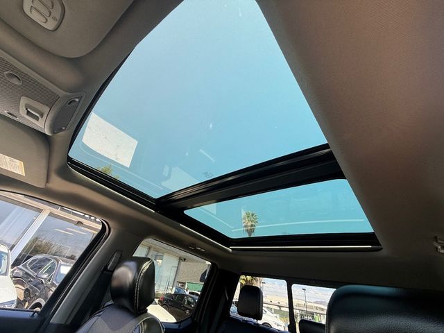 2018 Ford F-150 LARIAT - 22917861 - 28