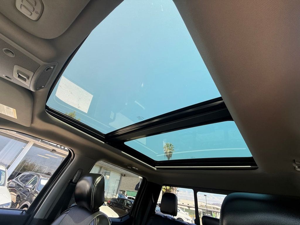 2018 Ford F-150 LARIAT - 22917861 - 29