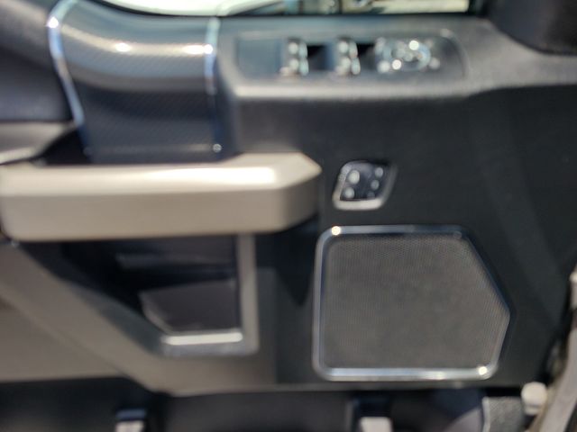 2018 Ford F-150 LARIAT - 23046896 - 6