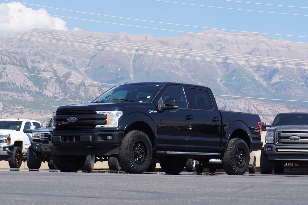 2018 Ford F-150 Lariat photo 2