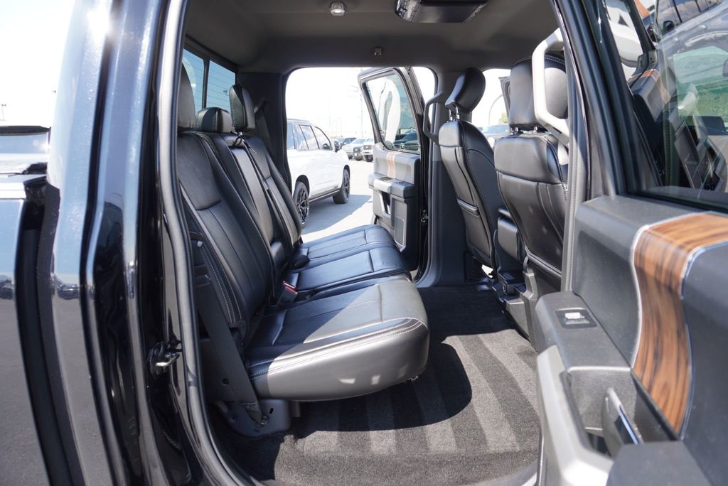 2018 Ford F-150 Lariat photo 21