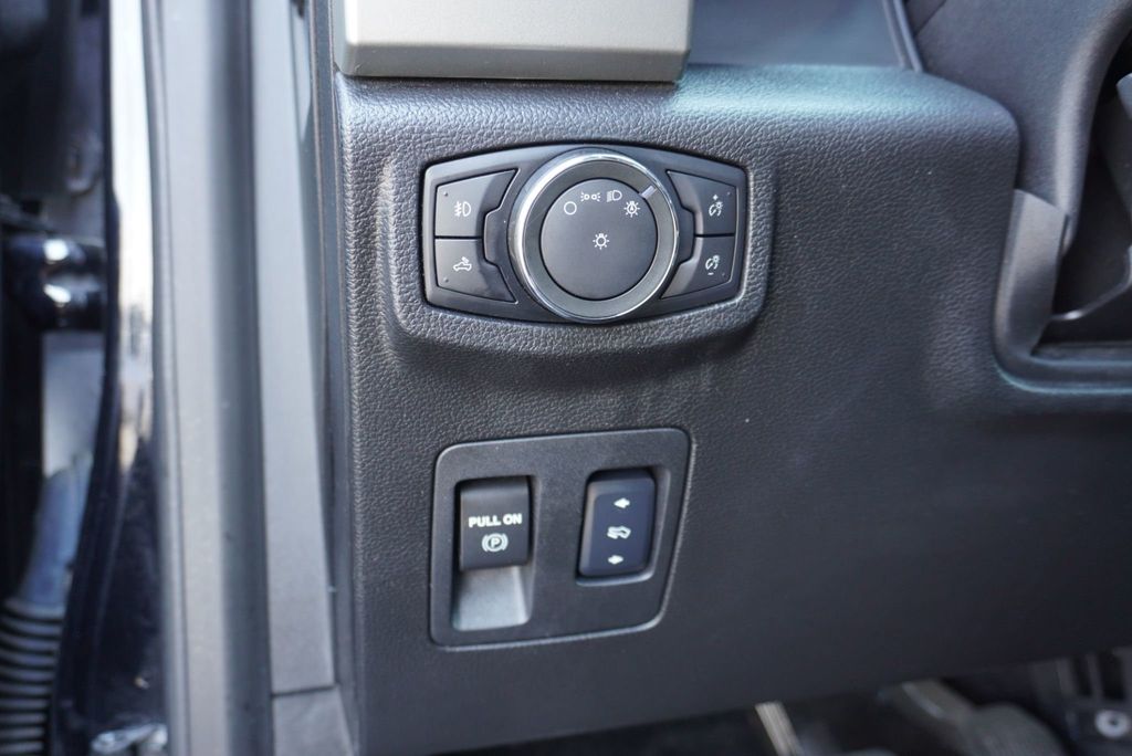 2018 Ford F-150 Lariat photo 26