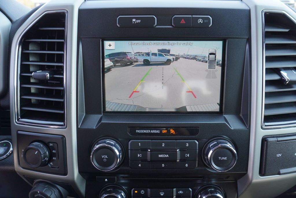 2018 Ford F-150 Lariat photo 34