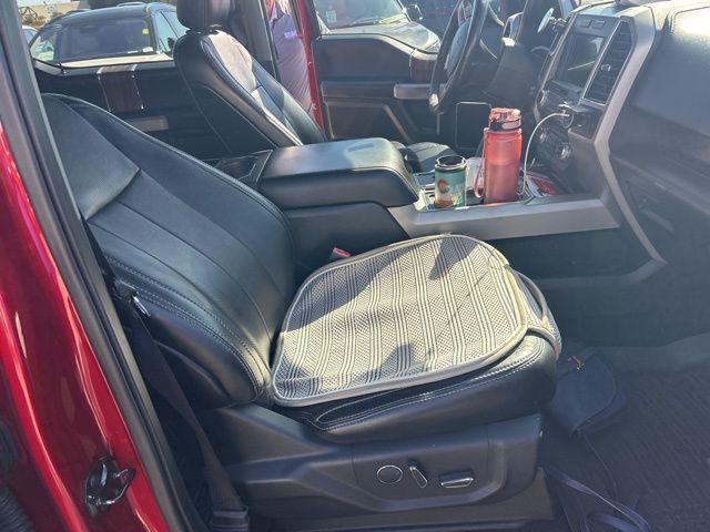 2018 Ford F-150 Lariat - 22943816 - 5