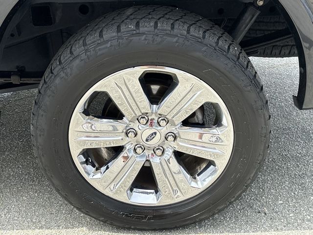 2018 Ford F-150 LARIAT - 22812813 - 13