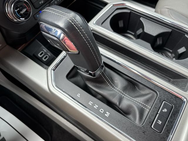 2018 Ford F-150 LARIAT - 22812813 - 26