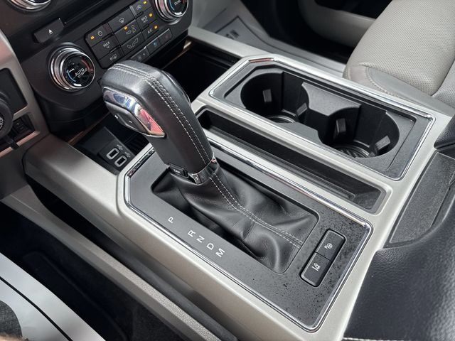 2018 Ford F-150 LARIAT - 22812813 - 27