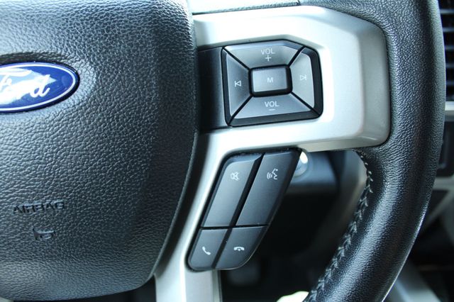 2018 Ford F-150 LARIAT 2WD SuperCrew 5.5' Box - 23054849 - 22