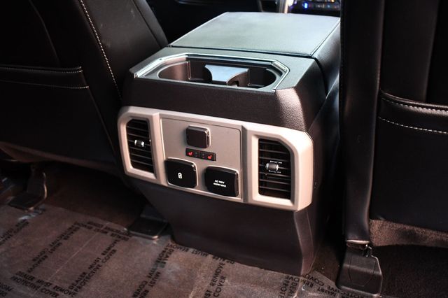 2018 Ford F-150 LARIAT 4WD SuperCrew 5.5' Box - 23038820 - 35