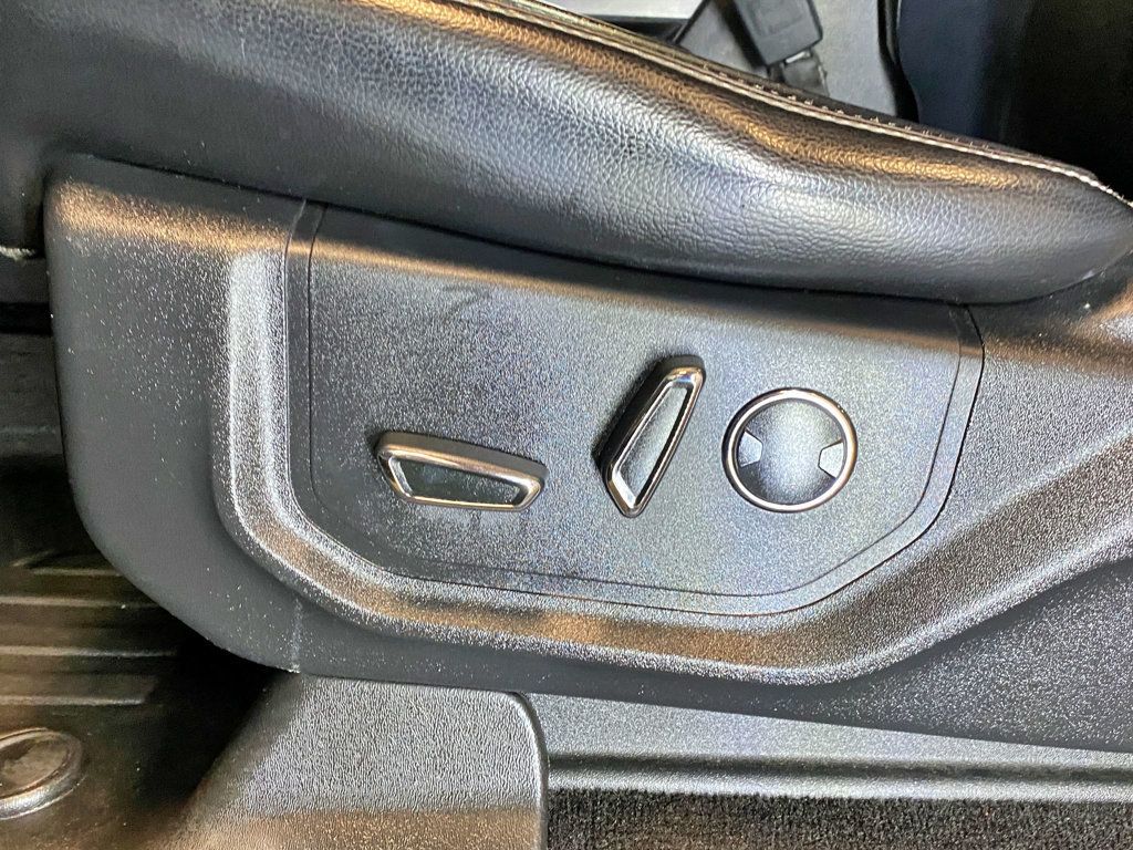 2018 Ford F-150 LARIAT 4WD SuperCrew 5.5' Box - 23025825 - 25