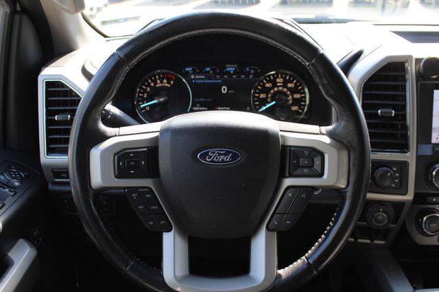 2018 Ford F-150 LARIAT 4WD SuperCrew 5.5' Box - 22933333 - 10