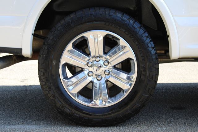 2018 Ford F-150 LARIAT 4WD SuperCrew 5.5' Box - 22933333 - 40