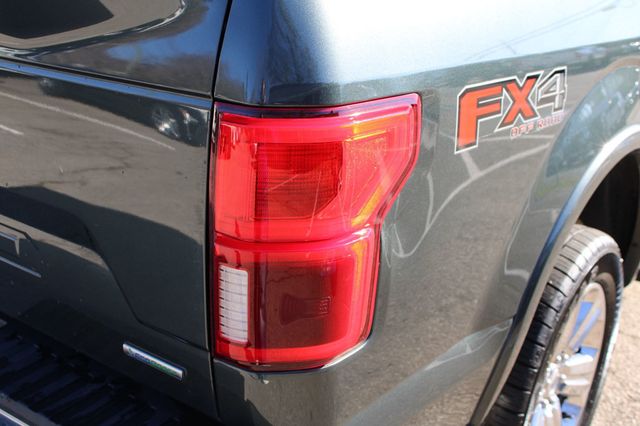 2018 Ford F-150 LARIAT 4WD SuperCrew 5.5' Box - 22981584 - 9