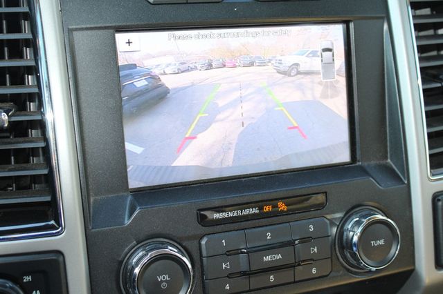 2018 Ford F-150 LARIAT 4WD SuperCrew 5.5' Box - 22981584 - 16