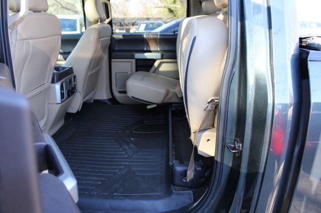 2018 Ford F-150 LARIAT 4WD SuperCrew 5.5' Box - 22981584 - 23